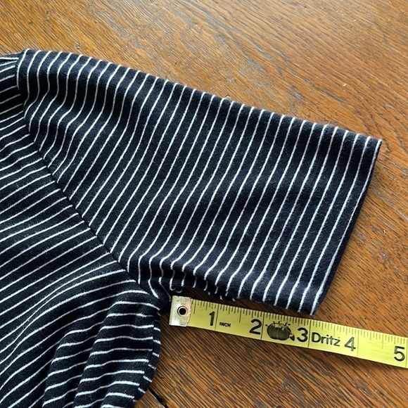 Worthington short sleeve black white stripe shirt size medium fitted crewneck - Picture 9 of 11